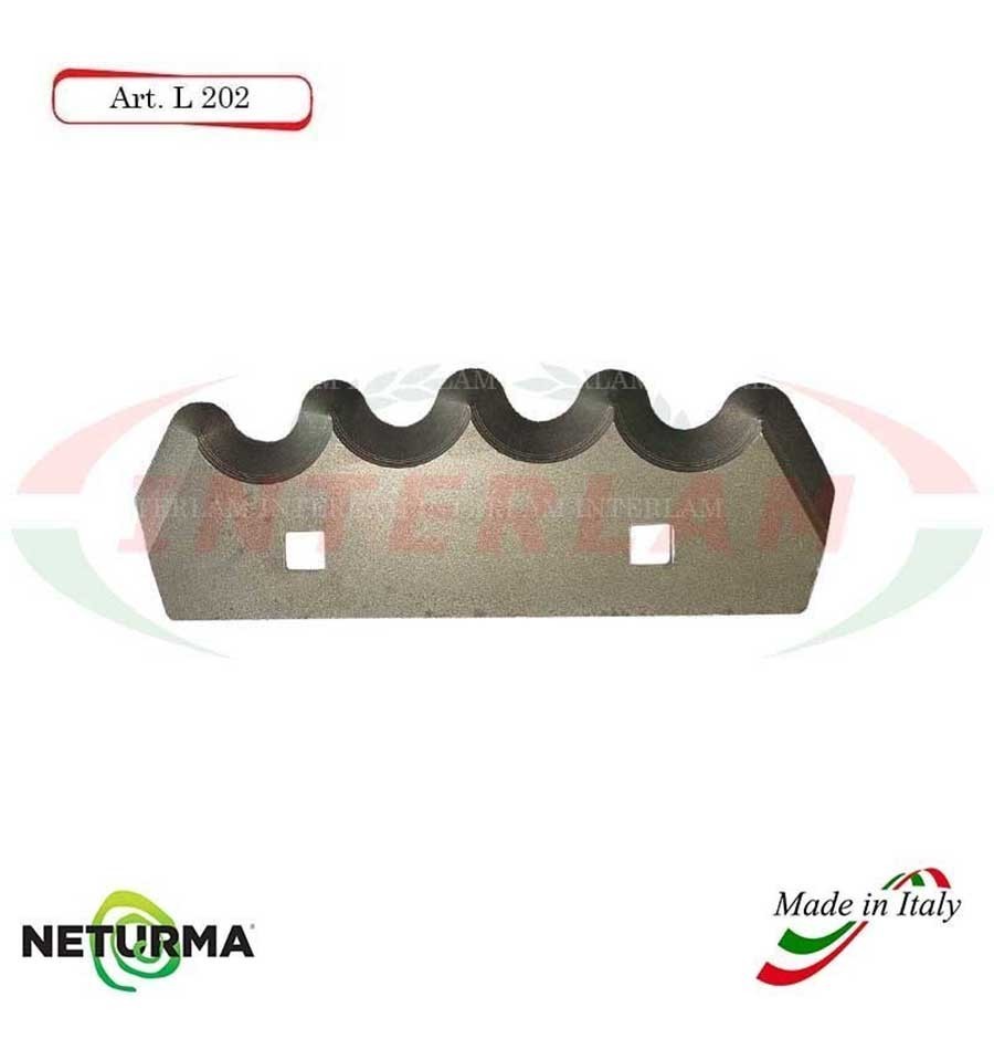 L202 - Knife for mixer wagons UNIFEED Smooth - Ø70- MARMIX - (10 Pcs.) L202 - Knife for mixer wagons UNIFEED Smooth - Ø70- MARMIX - (10 Pcs.)